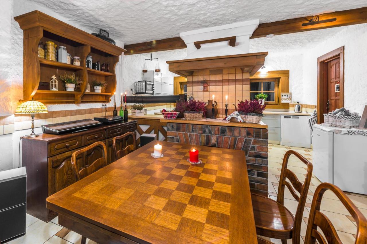Dworek Wiktorowo Budki Petrykowskie Bagian luar foto